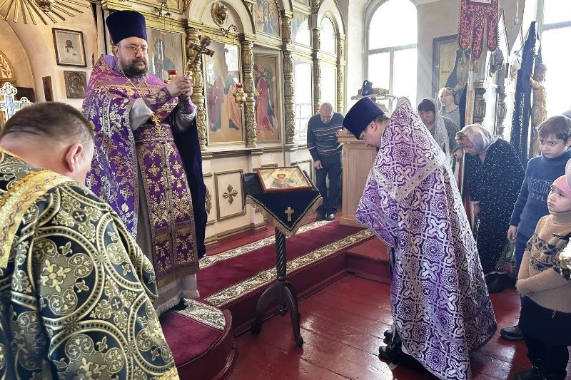 Благодарность прихожан Петропавловского храма иерею Дионисию Кирееву за понесенные труды